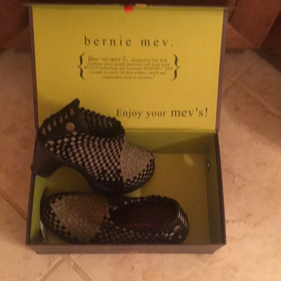 Bernie Mev Chesca Heels. One use - Picture 2 of 7